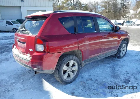 2016 Jeep Compass Latitude z USA, uszkodzony, nr VIN 1C4NJDEB1GD810356